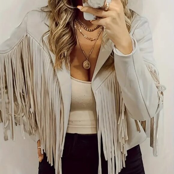 GET YOUR BOOT SCOOTIN’ BOOGIE ON w/this Vintage Faux Suede Fringe Bomber Jacket - Picture 3 of 3